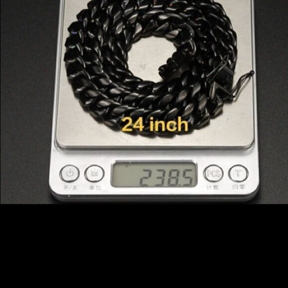 Men’s 15MM Long Cuban Black Stainless Necklace - Picture 7 of 9